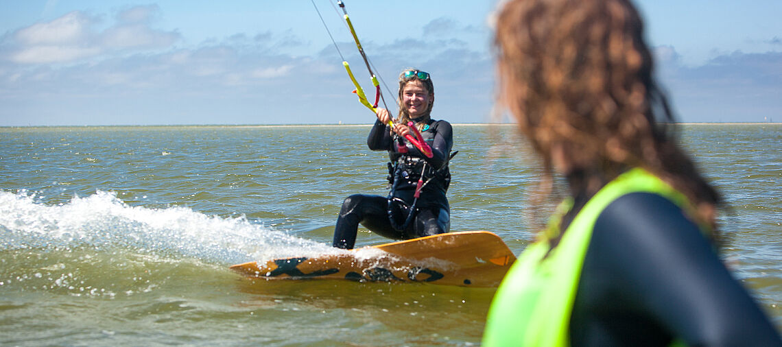 Kitecamp IJsselmeer Netherlands Kiteboarding Club - KBC Hindeloopen Watersports