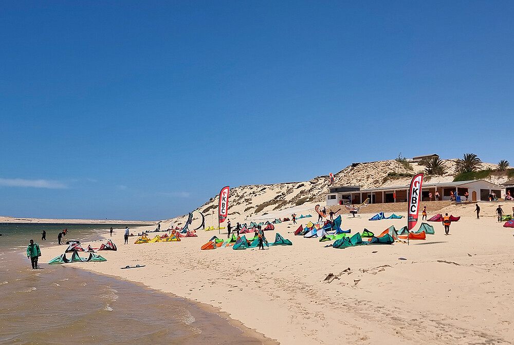 Kitesurfing School Dakhla IKO - KBC Kitesurf Center Marokko Watersport