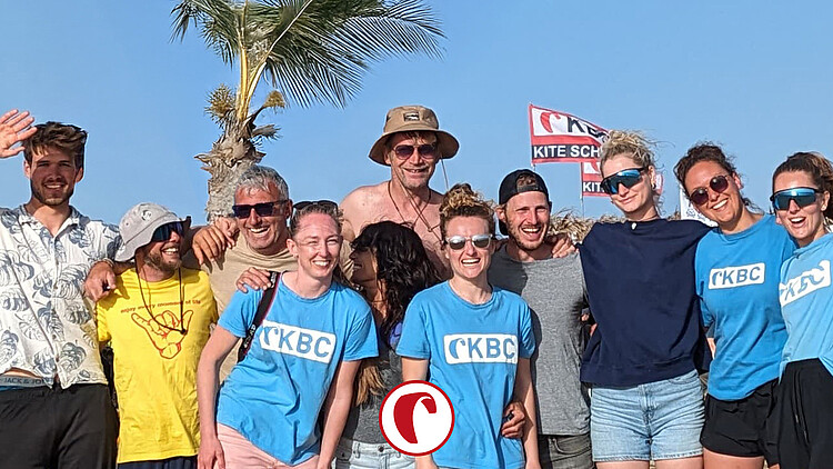 Kitesurf Adventure Kamp Sicilië Italië Kiteboarding Watersport Reis