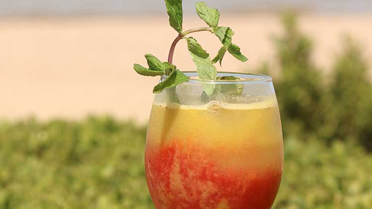 Belly Juice cocktail bij Kiteboarding Club KBC El Gouna - verfrissende stranddrankjes na watersport