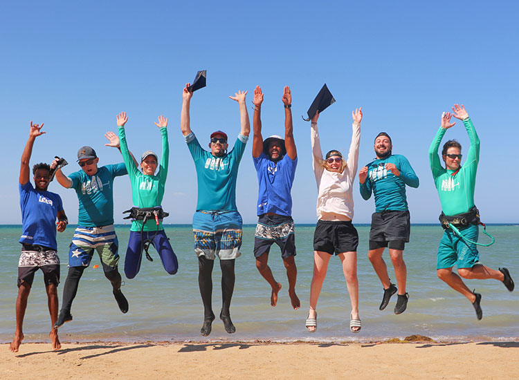 Kitesurf evenement groep bij Kiteboarding Club El Gouna