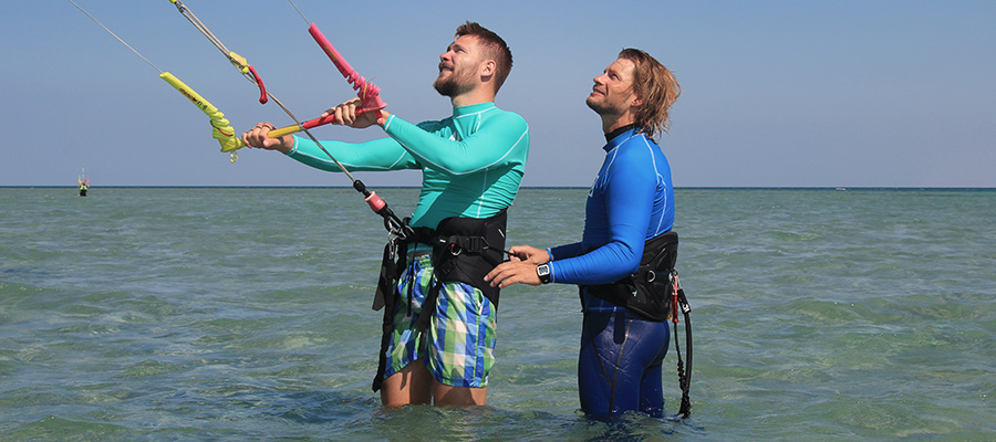 Learn kitesurfing in El Gouna at Kiteboarding Club - KBC El Gouna