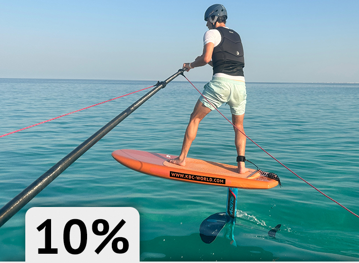 Foil Simulator Boot KBC El Gouna Rode Zee Egypte Wingfoil Training