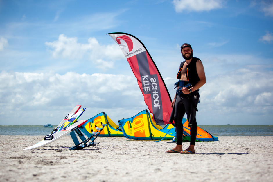 Dennis Konczak leidt de Kiteboarding Club in Nederland [KBC Hindeloopen — KBC Kitesurf Center Hindeloopen]