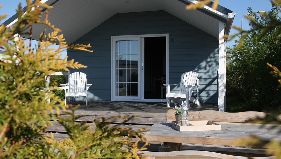 Outdoor Living Lodge KBC Hindeloopen - Kitesurfing Accommodation Ijsselmeer Holland