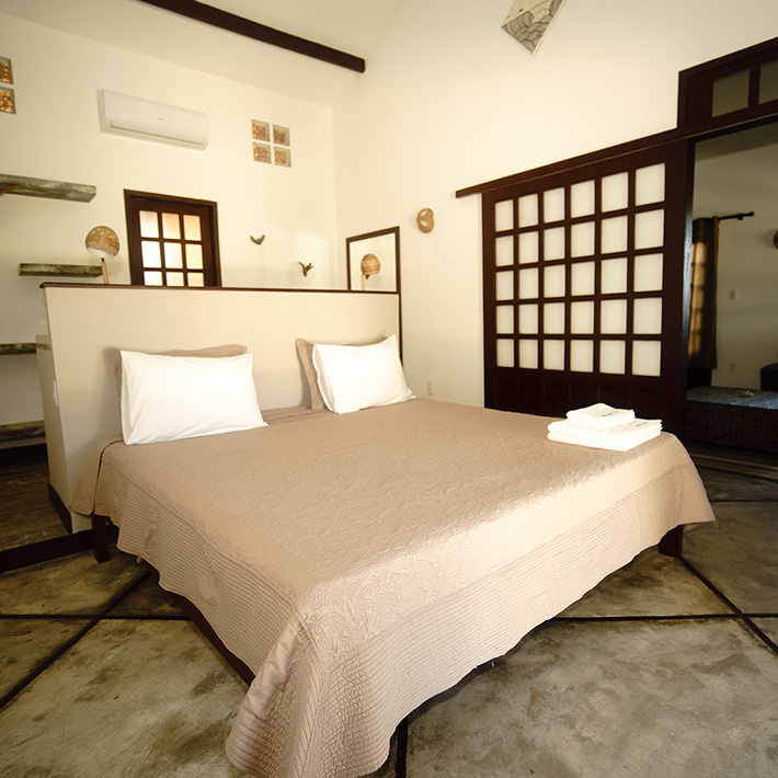 Quarto aconchegante no KBC Parajuru com cama de casal - acomodação Pousada Mare Alta para kitesurf em Ceará