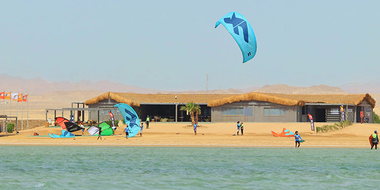 Kitecenter Ras Soma in Somabay aan de Rode Zee