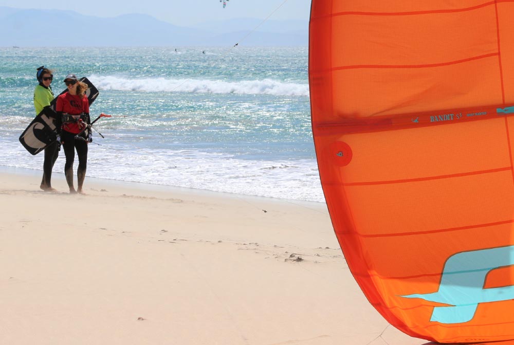 Kiteboarding Club Tarifa - Kiteschool en Kitesurf Center Spanje