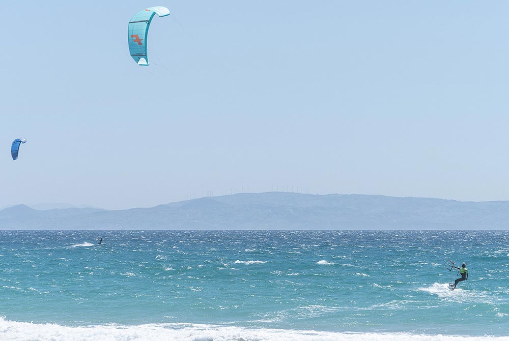Kiteschool Tarifa KBC Kitesurf Center Spanje watersport cursussen