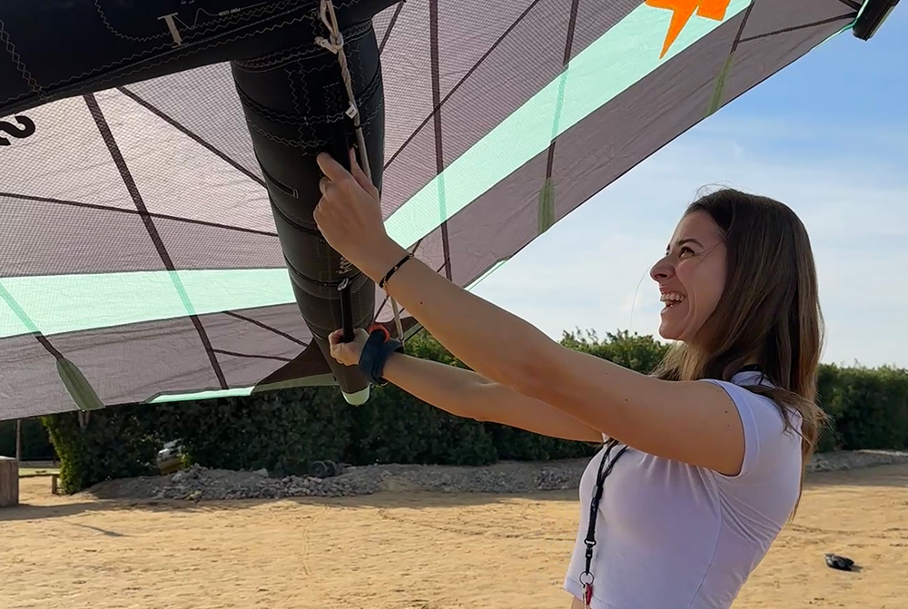 Stella Stegmann Wingfoil Lessen Kiteboarding Club