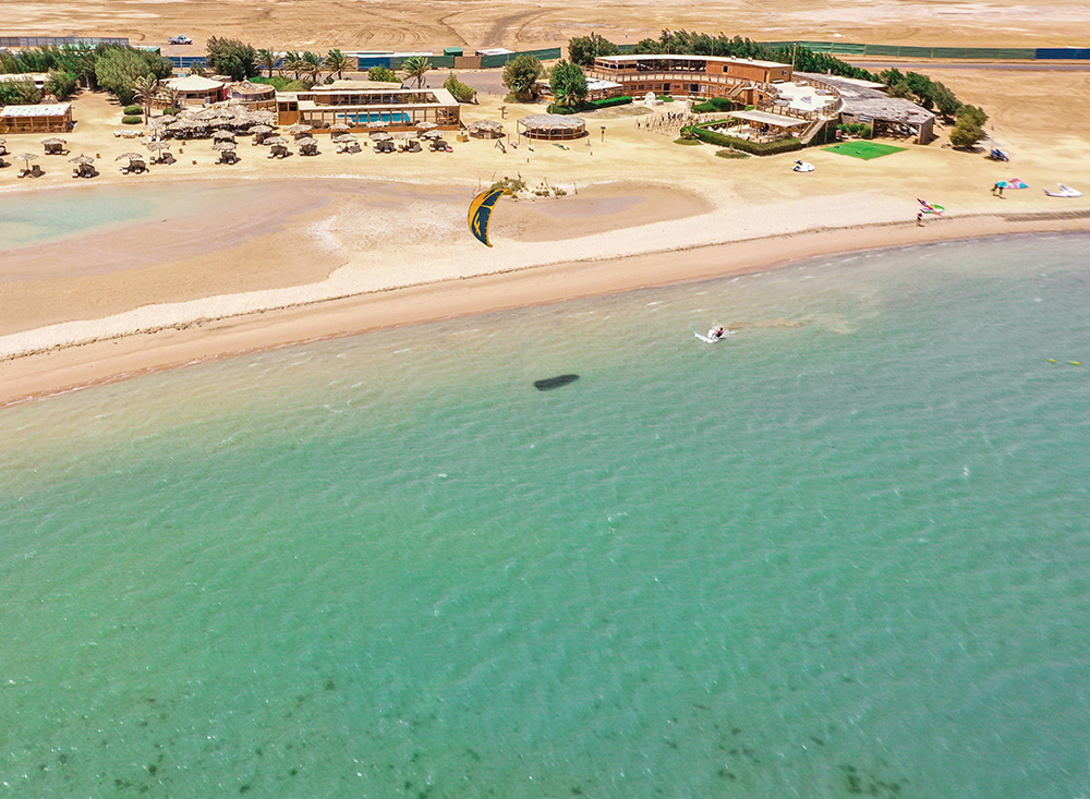 Kitesurf Strand KBC El Gouna - Kiteboarding Egypte Rode Zee